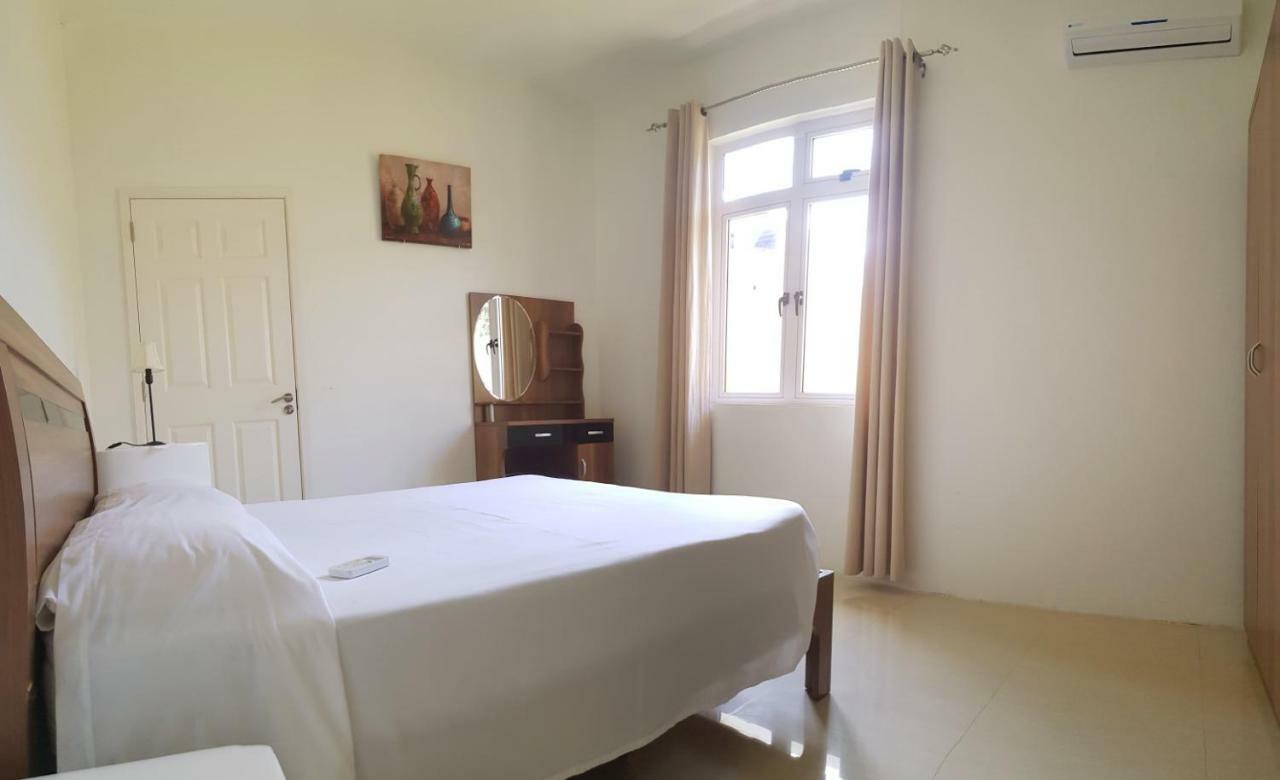 Colosseo Apartments Grand Bay Luaran gambar